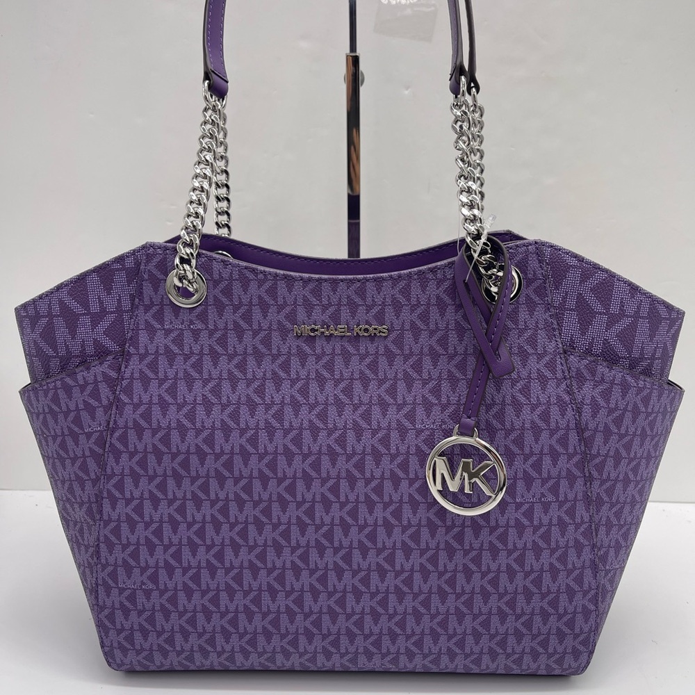 MICHAEL KORS
Jet Set Travel Lg Signature Chain Shoulder Tote
Dark Purple
NWT - Picture 2 of 16